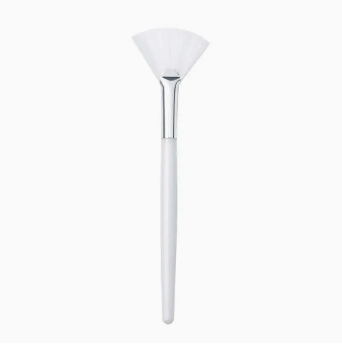 Facial fan brush