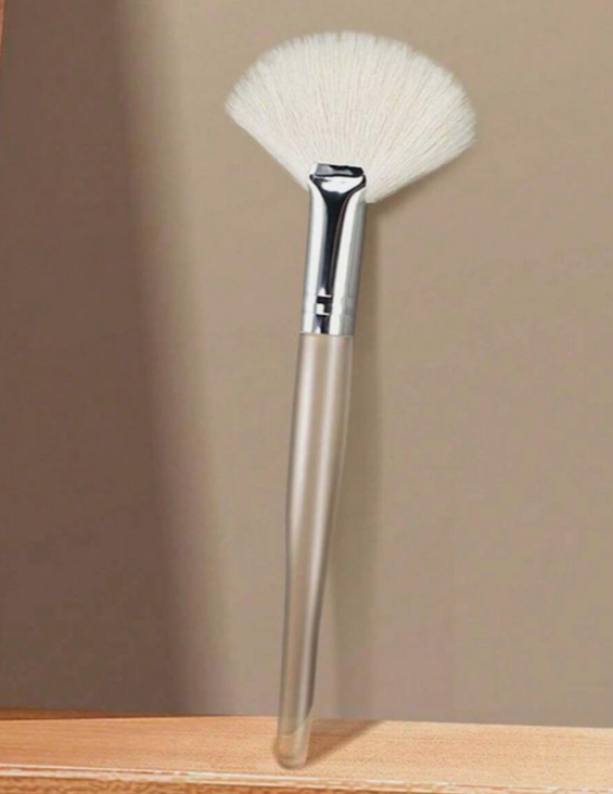 Foamy FLUFFY facial brush (NEW LIMITED) 3 LEFT