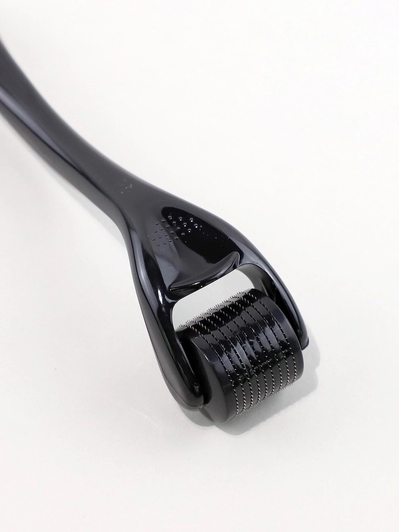 Microneedling at home Facial Roller 0.25